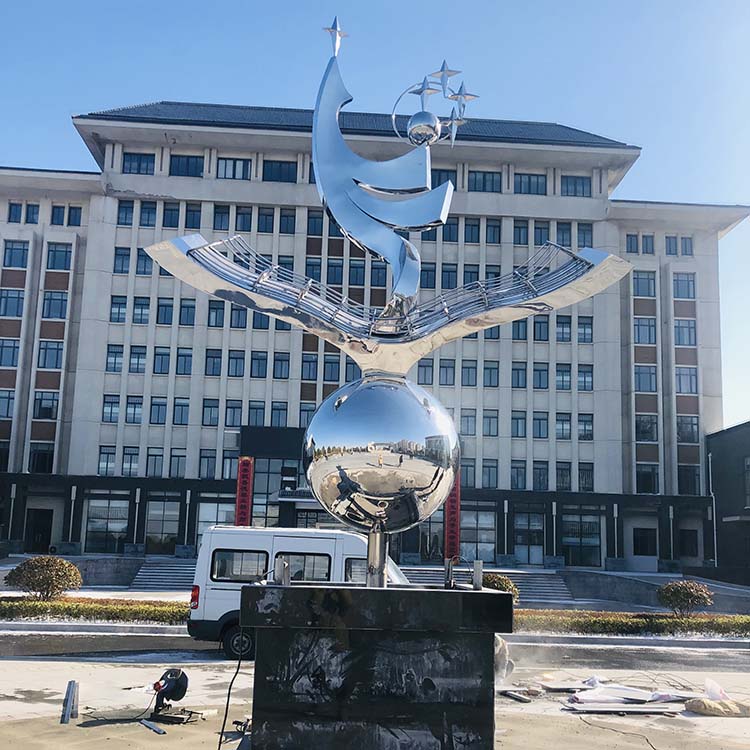 �Ͼ������OӋ���ںς��y(t��ng)�c��(chu��ng)�µČ��`֮·